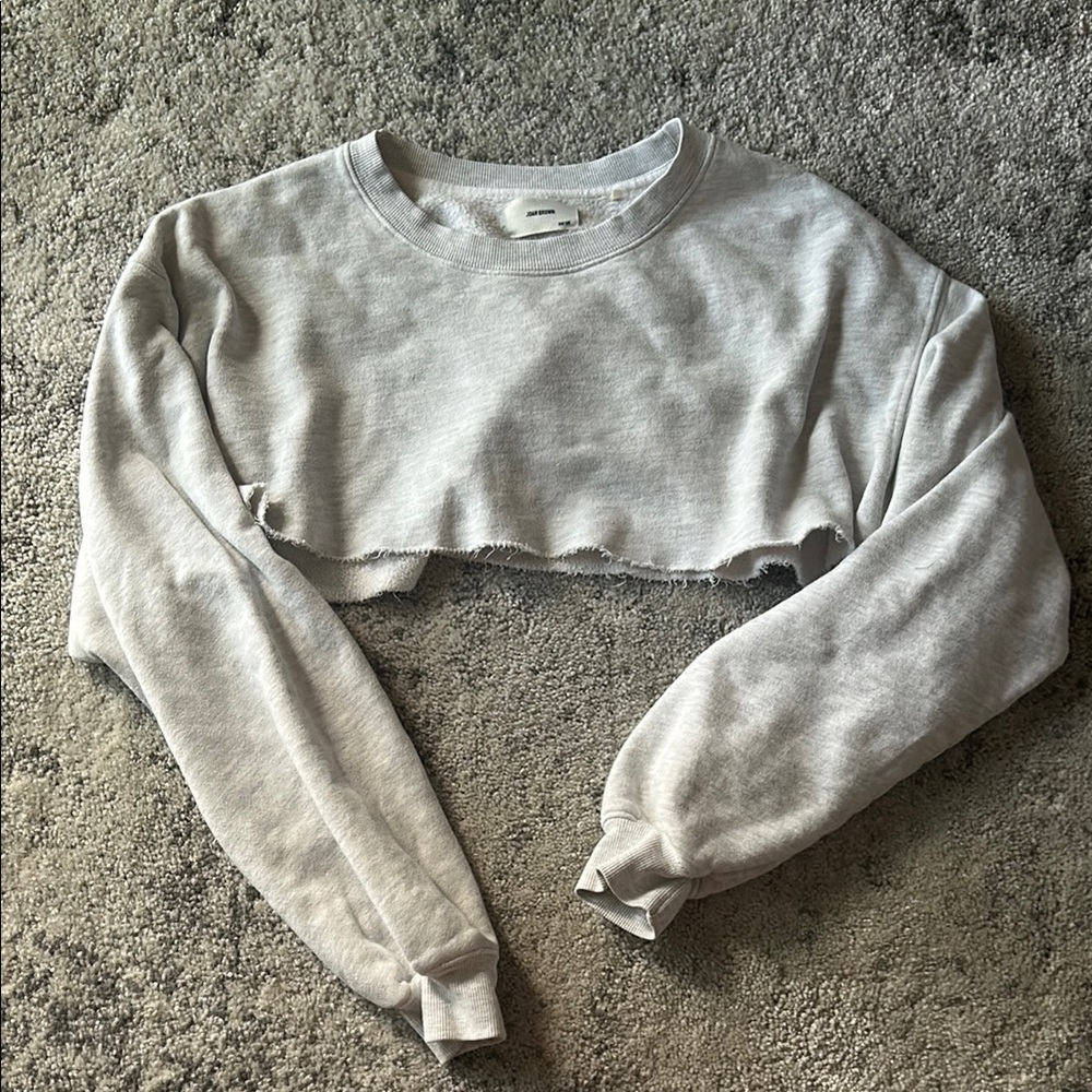 Joah Brown Gray Cropped Sweatshirt